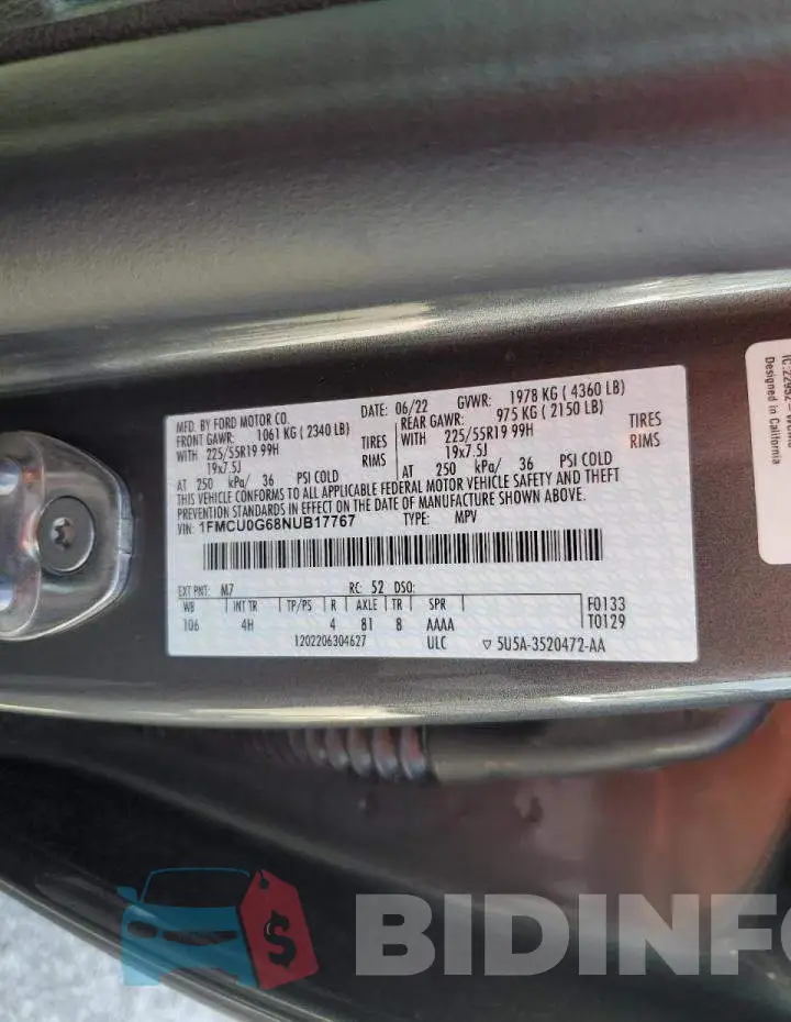 1FMCU0G68NUB17767 Photo# 13