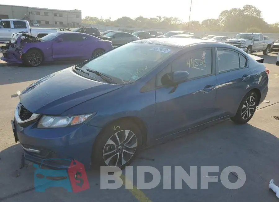 19XFB2F82EE008743 Photo# 2