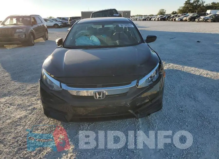 19XFC2F55HE006492 Photo# 5