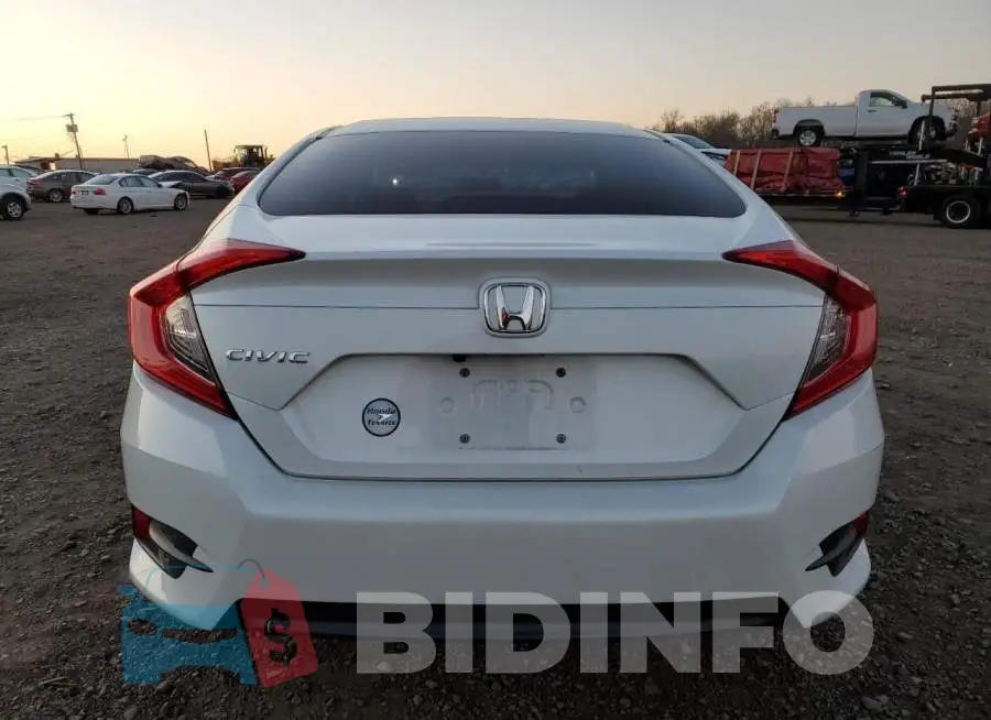 19XFC2F70GE208236 Photo# 6