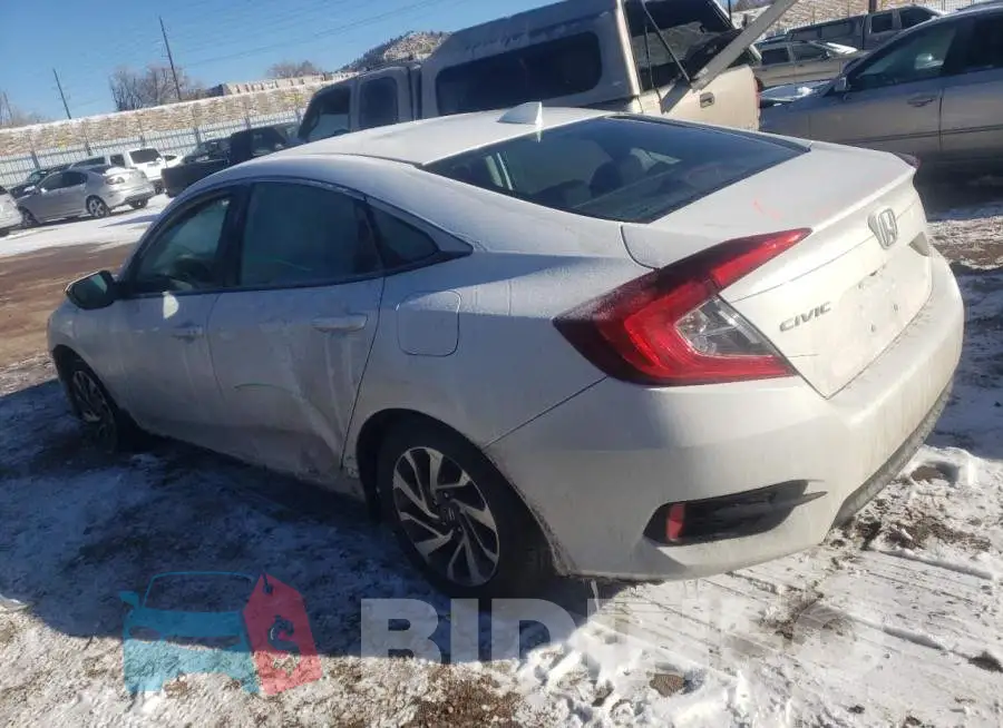 19XFC2F77JE209858 Photo# 2