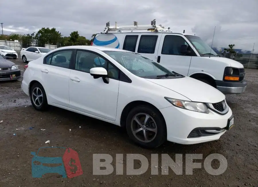 2HGFB2F74FH555799 Photo# 4