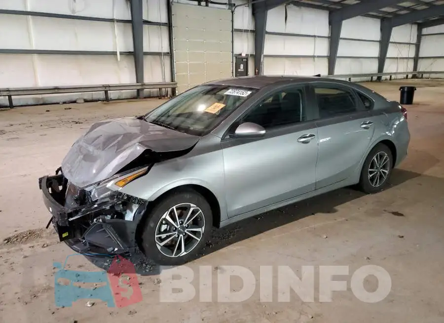 3KPF24AD0NE489771 Photo# 1