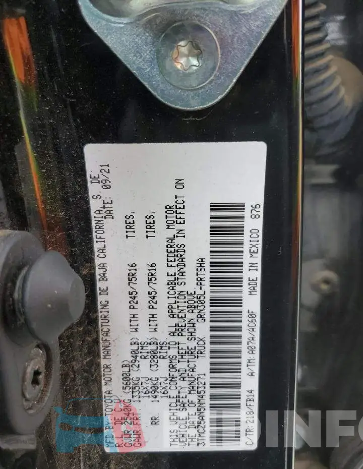 3TMCZ5AN5NM453271 Photo# 12