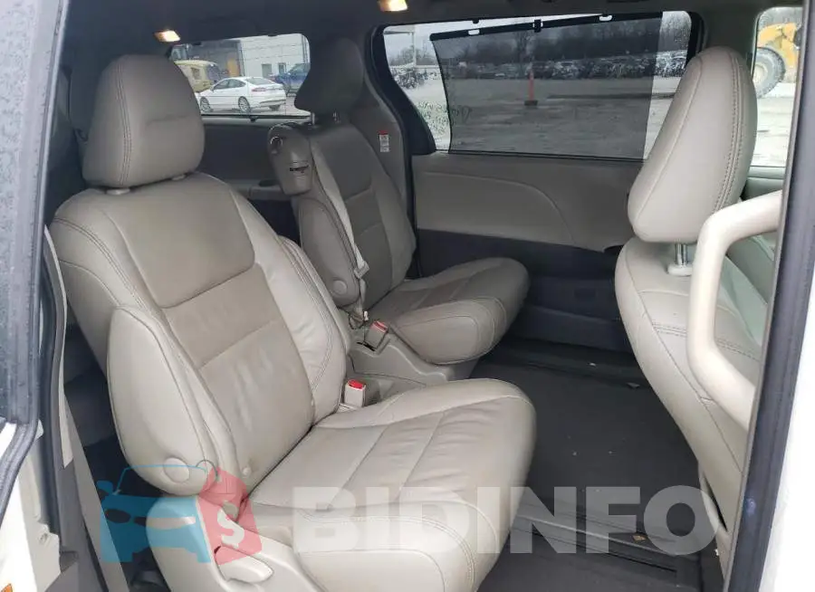 5TDYK3DC2FS629123 Photo# 11