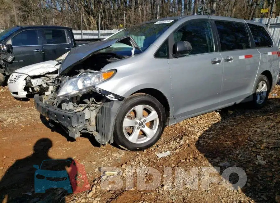 5TDZZ3DC7LS032173 Photo# 1