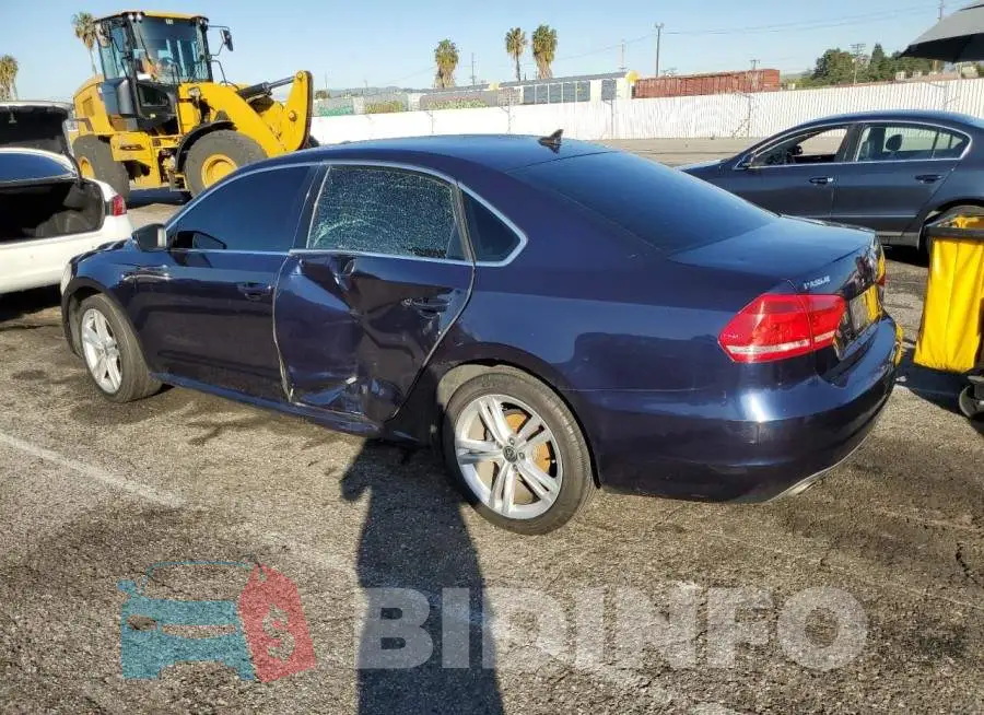 1VWBN7A3XEC112559 Photo# 2