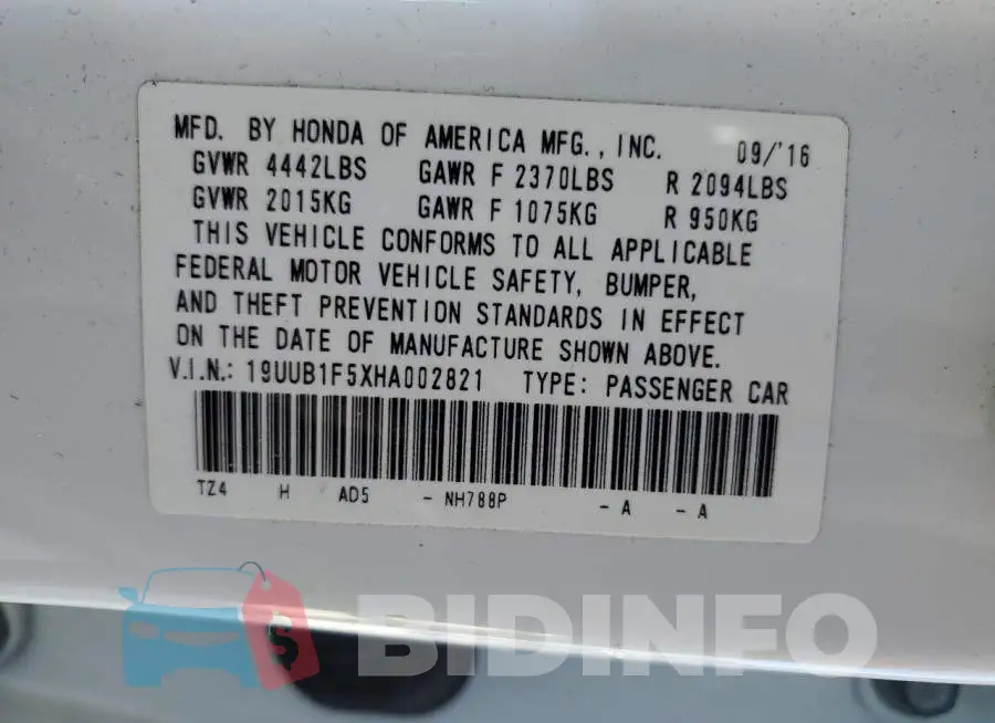 19UUB1F5XHA002821 Photo# 12