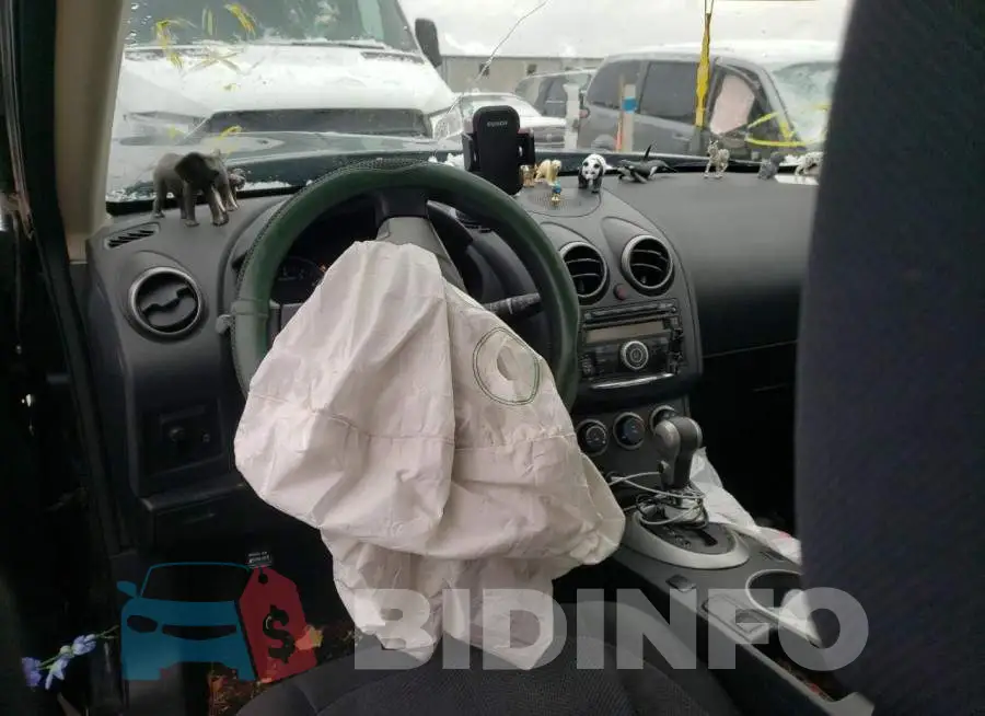 JN8AS5MT1FW673762 Photo# 8