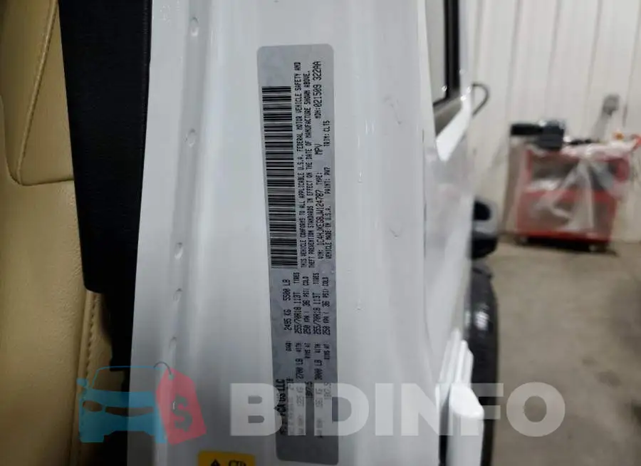 1C4HJXEG8JW124787 Photo# 10