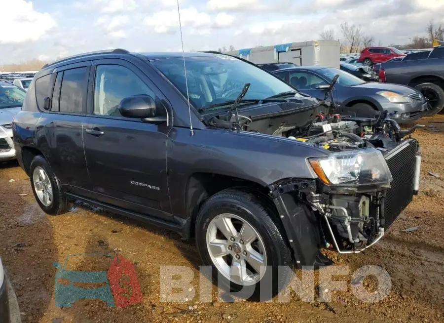 1C4NJCBA6GD643224 Photo# 4