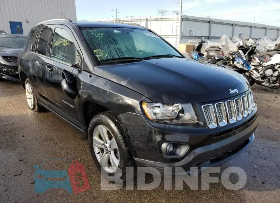 1C4NJDEB0HD205262 Photo# 1