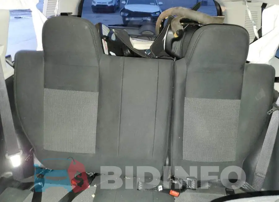1C4NJPBB7FD139067 Photo# 10