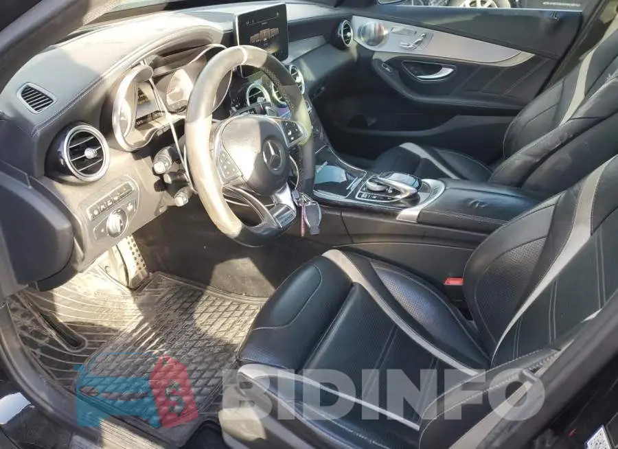 55SWF8HB4GU109097 Photo# 7