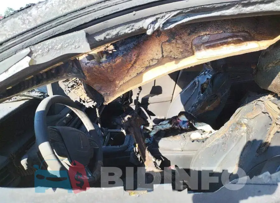 2LMPJ6J92MBL17455 Photo# 7