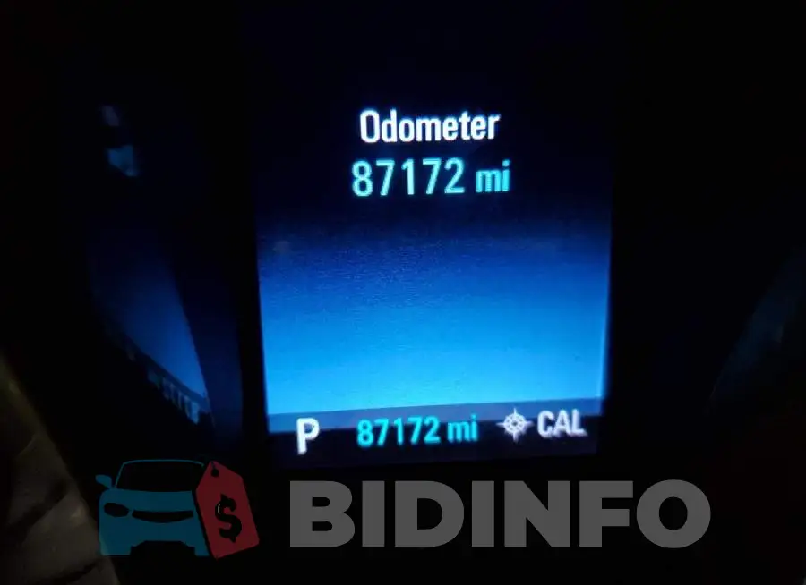 1G11E5SL5EU164511 Photo# 8