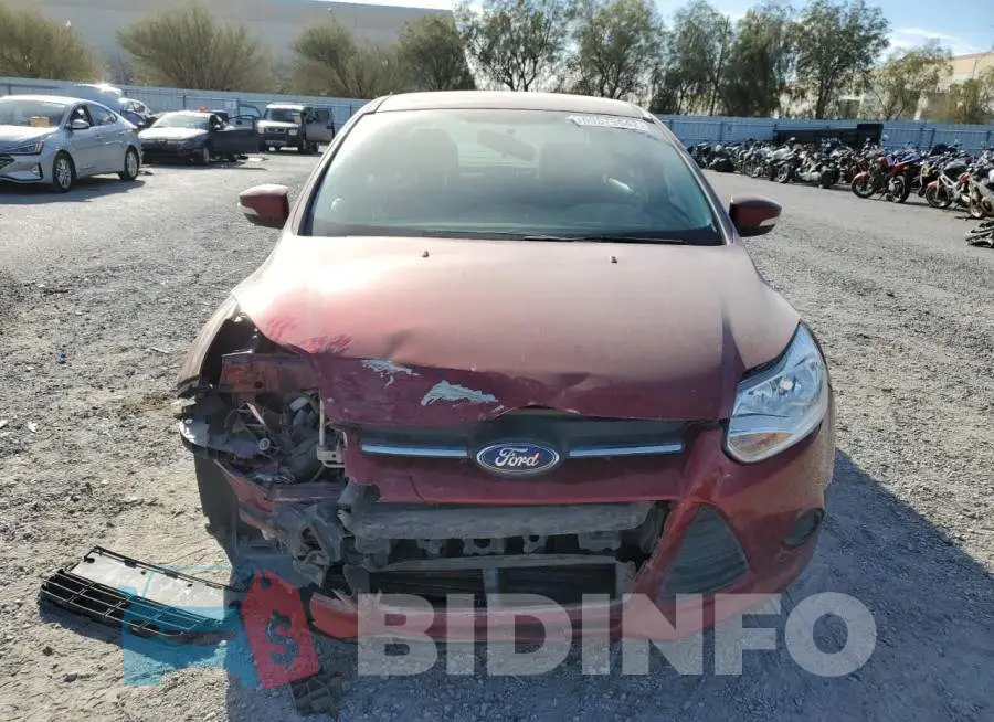 1FADP3F2XEL218885 Photo# 5