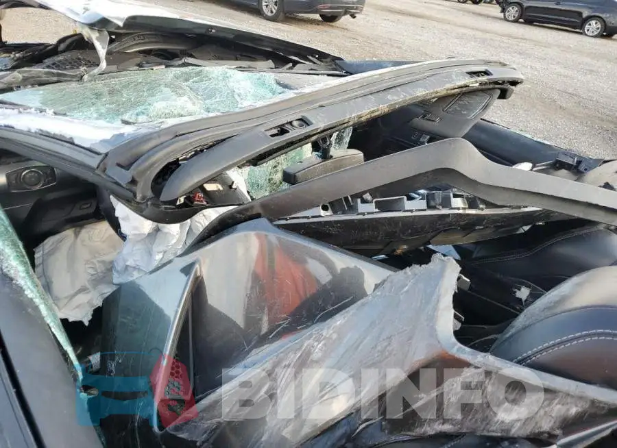 1FATP8FF4K5182252 Photo# 8