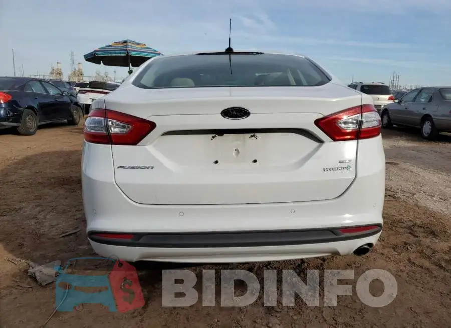 3FA6P0LU7GR178914 Photo# 6
