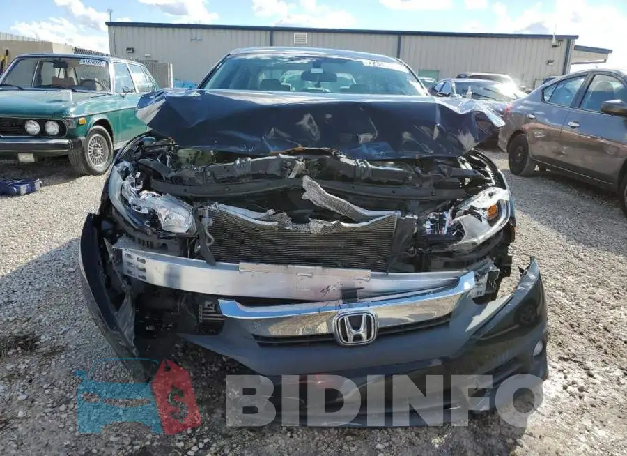 19XFC1F34HE005861 Photo# 5