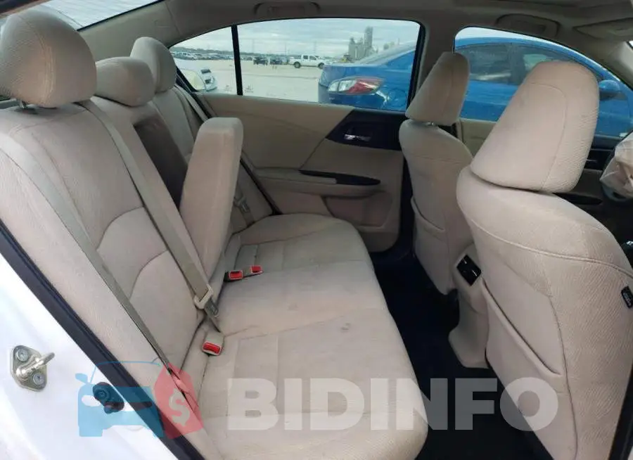 1HGCR2F70FA148382 Photo# 10
