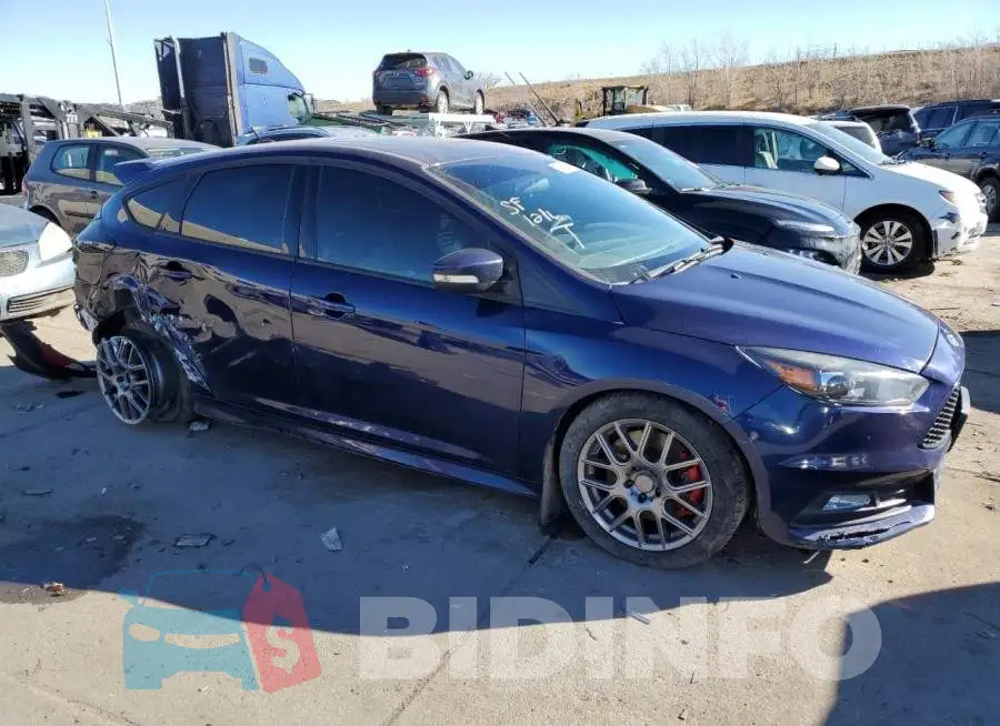 1FADP3L96GL351227 Photo# 4