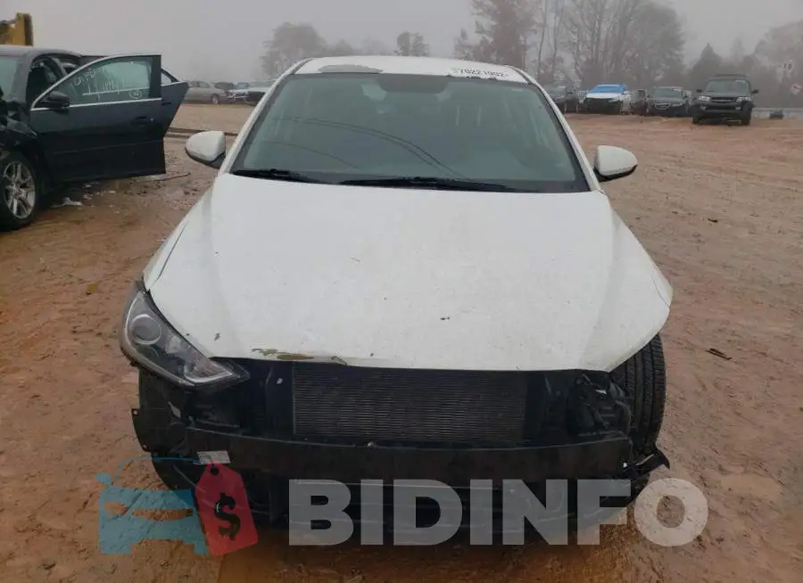 5NPD84LF8JH225045 Photo# 5