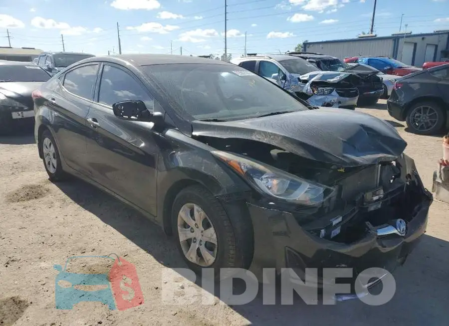 5NPDH4AE5GH782563 Photo# 4