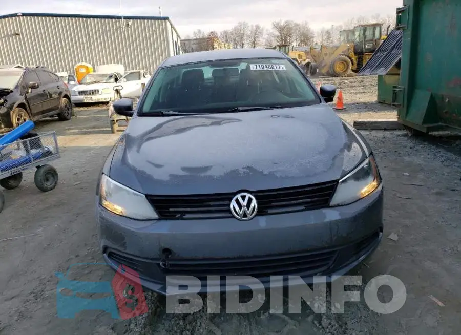 3VW2K7AJ7EM237704 Photo# 5