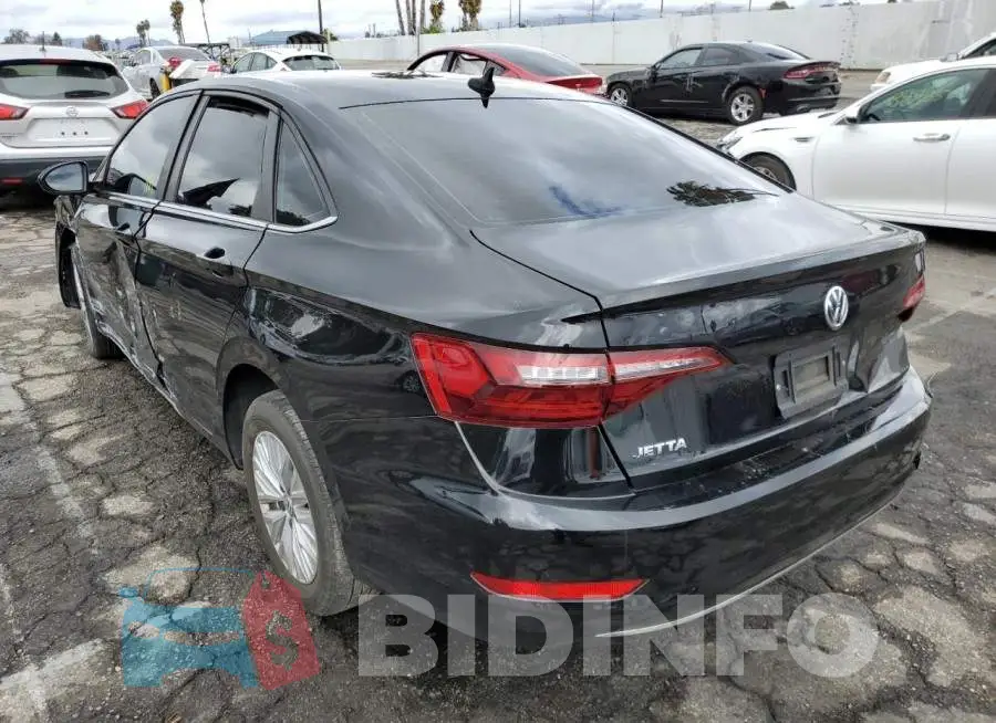 3VWCB7BU4LM018810 Photo# 3