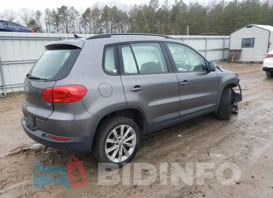 WVGAV7AX1JK000018 Photo# 3