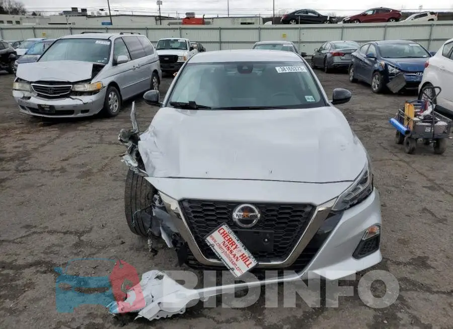 1N4BL4CV8LC146413 Photo# 5