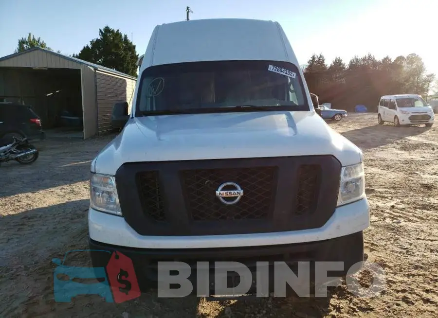 1N6BF0LY2JN805041 Photo# 5