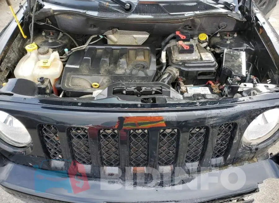 1C4NJRBB8ED730678 Photo# 11