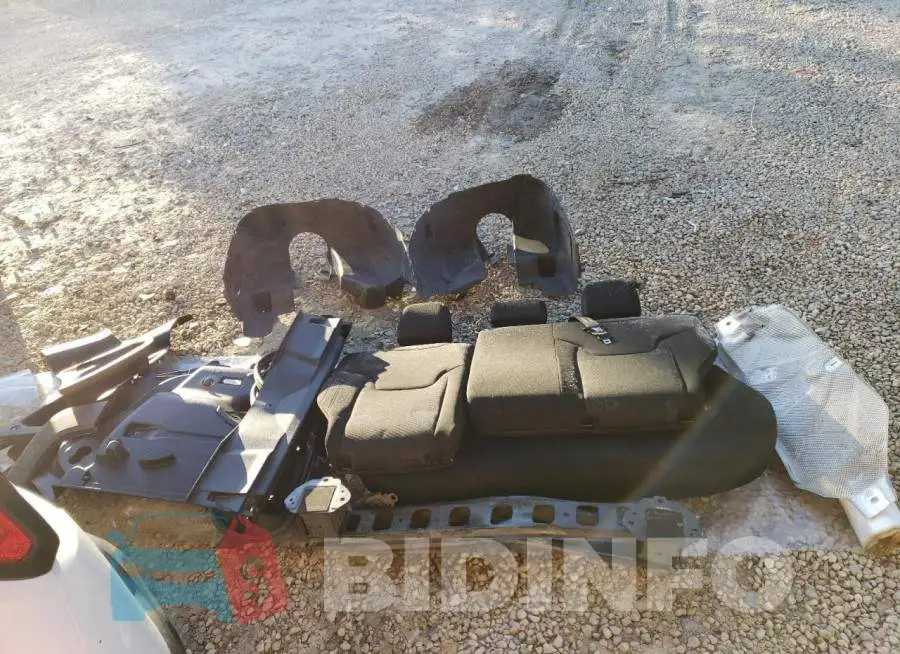 ZACCJAAH7HPE98840 Photo# 13
