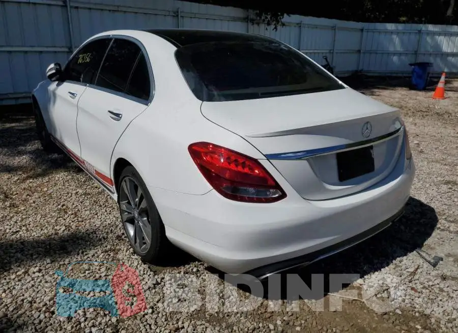 55SWF4JB2GU132882 Photo# 3