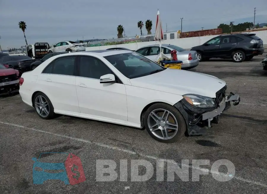 WDDHF5KB4EA778404 Photo# 4