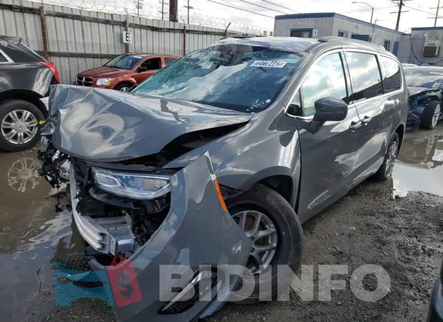 2C4RC1BG2NR140286 Photo# 1