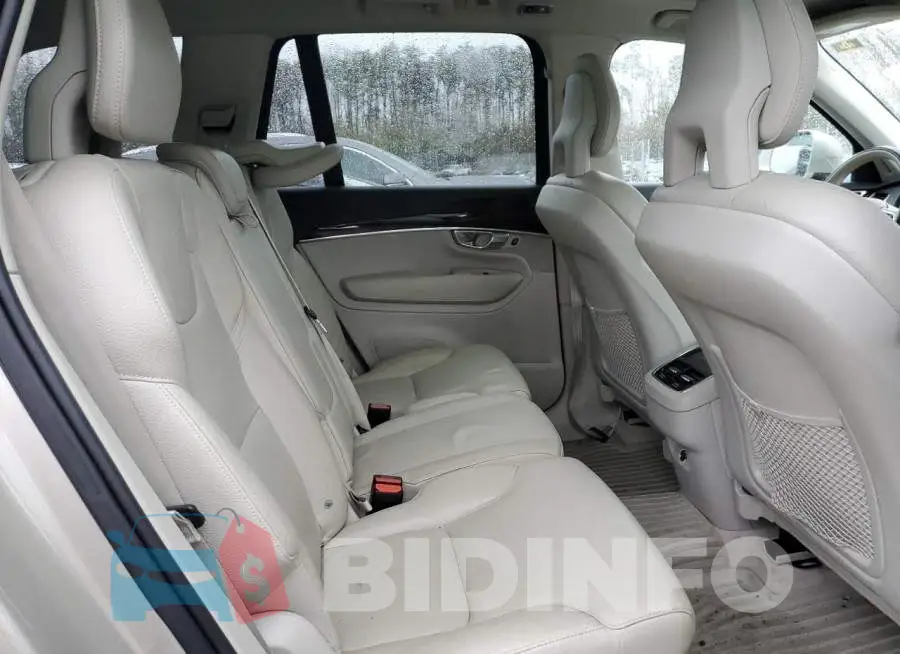 YV4A22PK6G1037248 Photo# 11