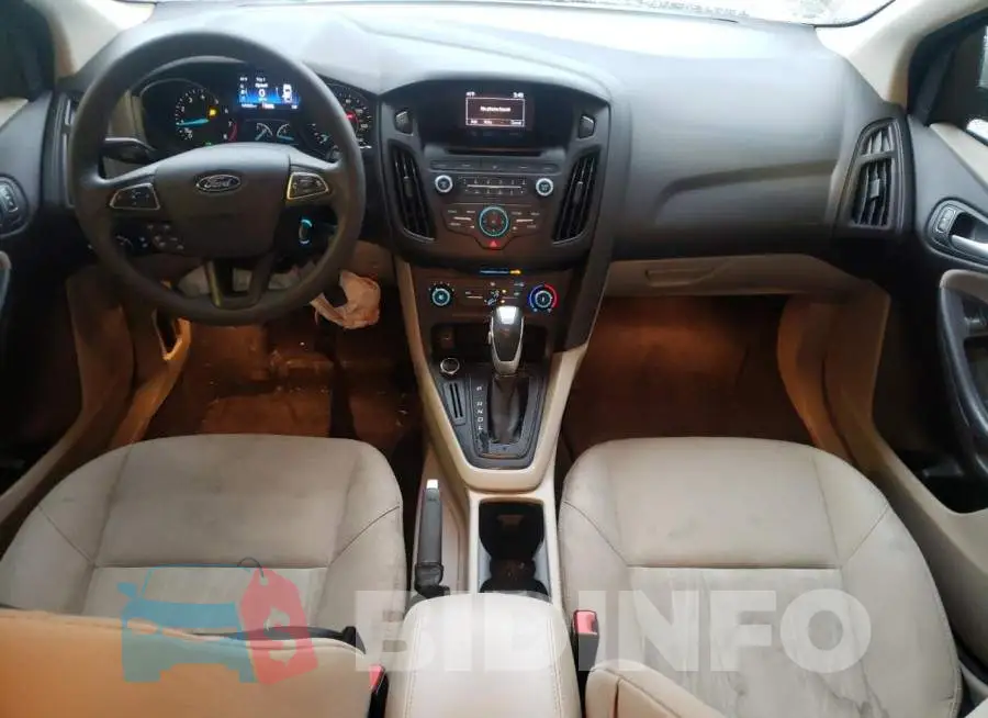 1FADP3F20GL350962 Photo# 8