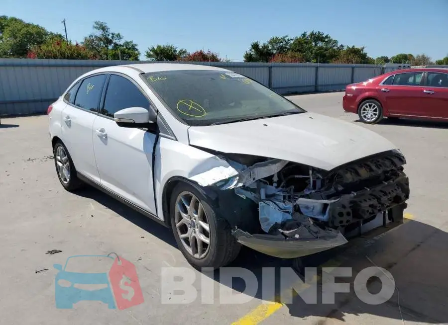 1FADP3F27FL201155 Photo# 1