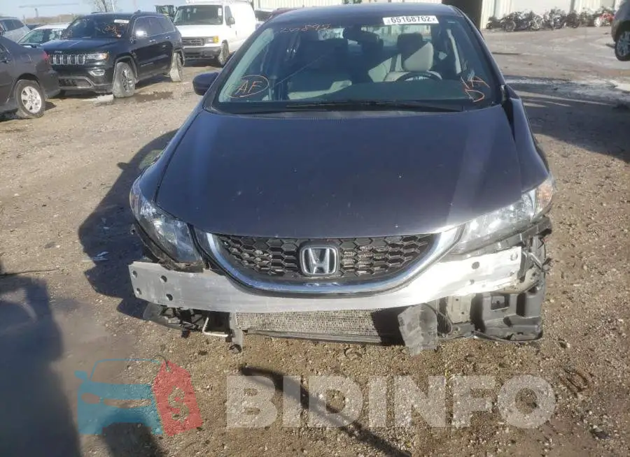 19XFB2F56FE026895 Photo# 9