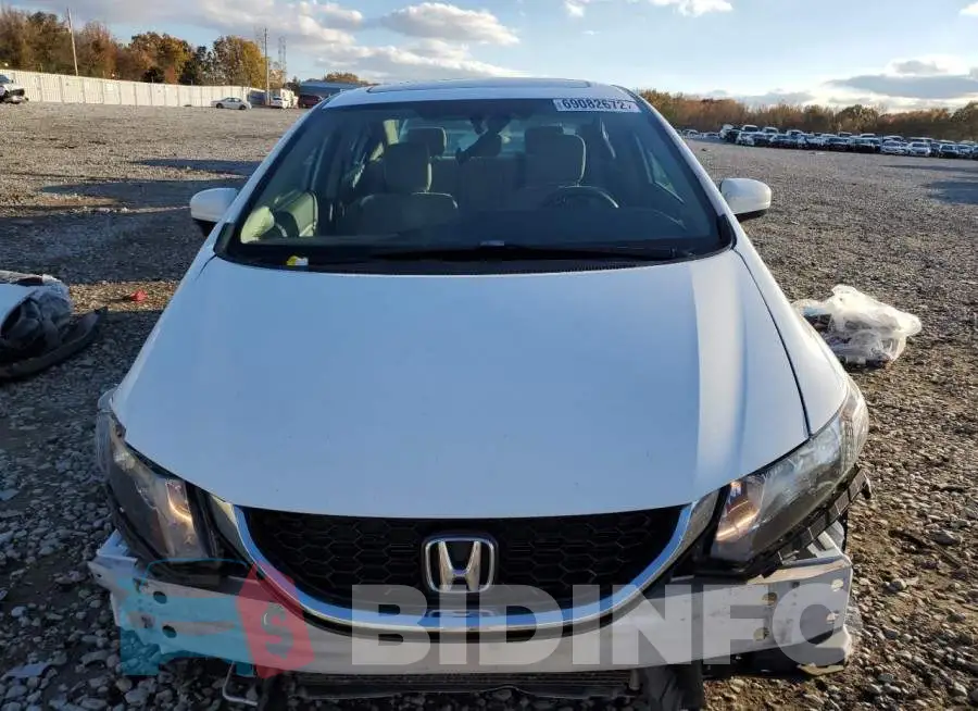 19XFB2F81EE026943 Photo# 5