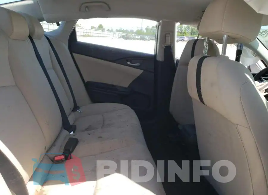 19XFC2F50GE058126 Photo# 6