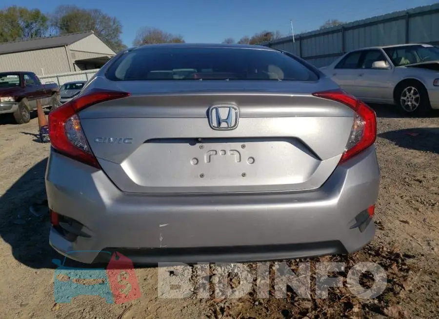 19XFC2F56HE028601 Photo# 6