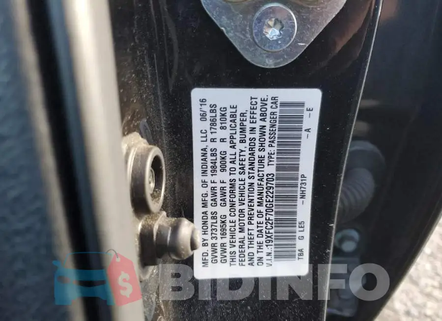 19XFC2F70GE229703 Photo# 12