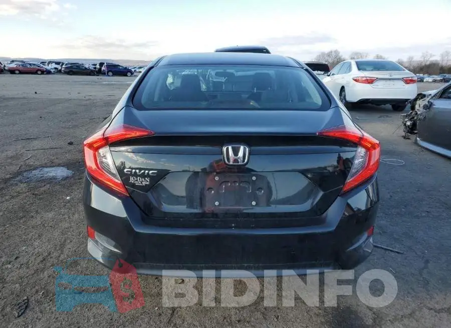 19XFC2F70GE229703 Photo# 6