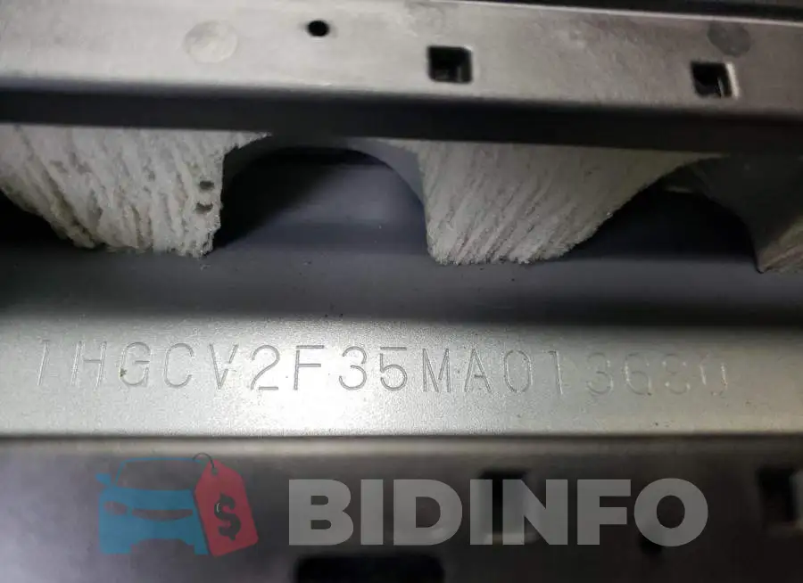 1HGCV2F35MA013680 Photo# 10