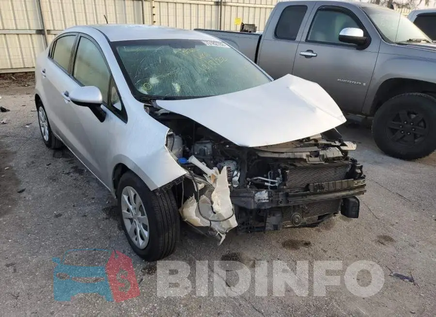 KNADM4A33G6549895 Photo# 4
