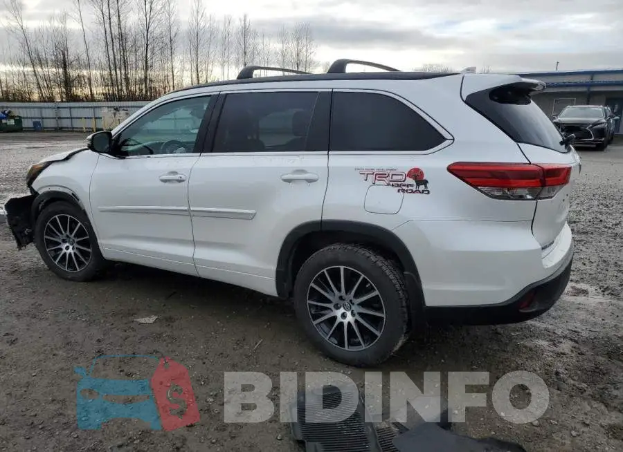 5TDJZRFH8JS898955 Photo# 2